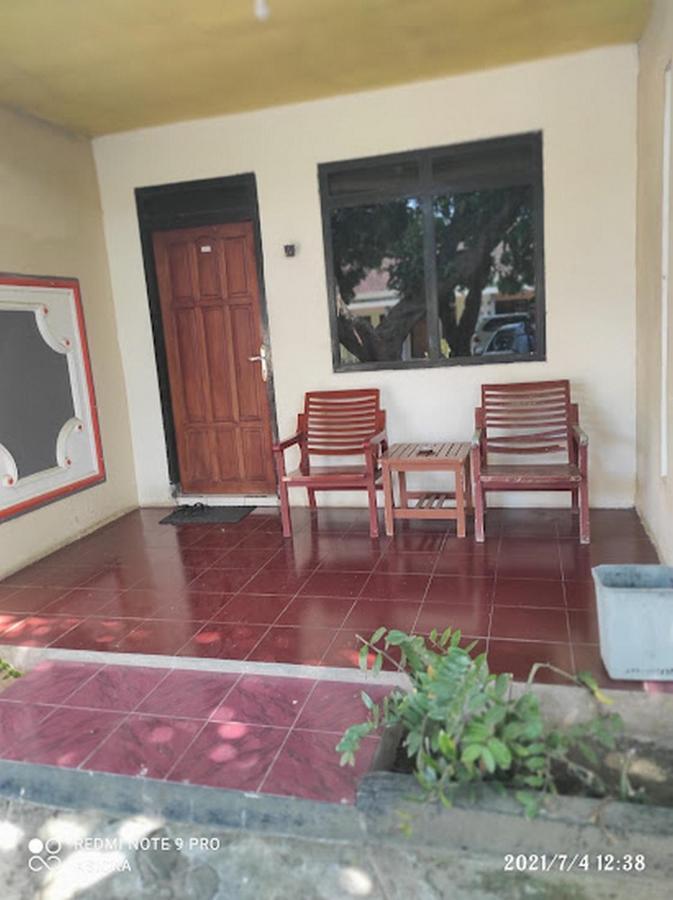 Hotel Nirwana Situbondo Redpartner Banyuanget Extérieur photo